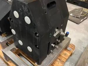 SECOND HAND PNEUMATIC PUMP