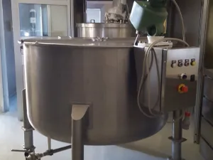 DISSOLUTORE MOD. 1000 L