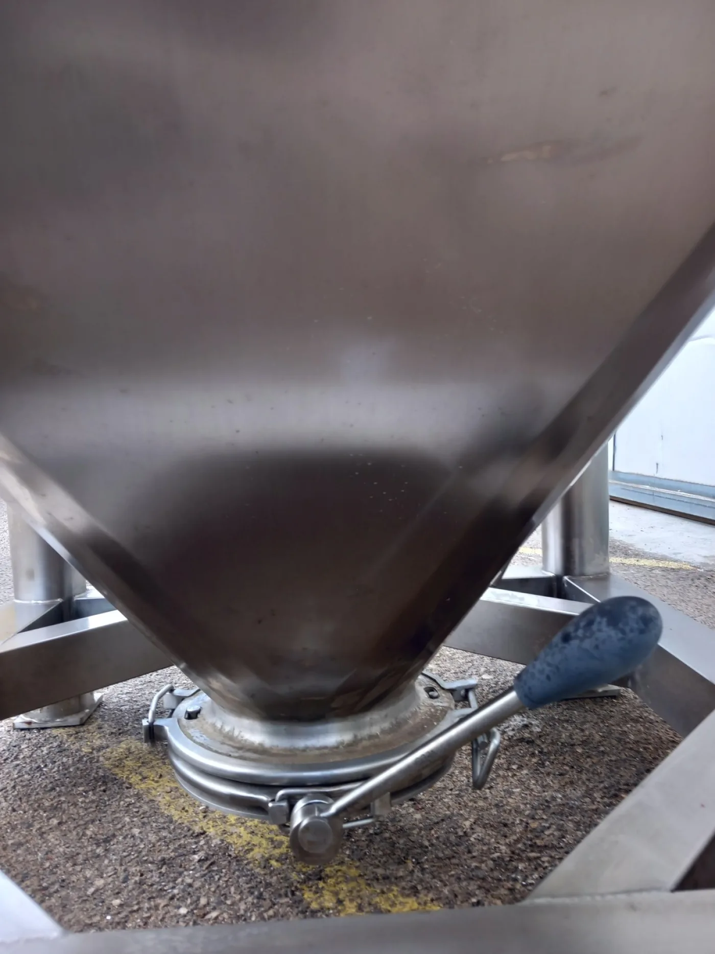 BIN ACCIAIO IBC (CONTENITORE PER MERCE SFUSA) – CORA – MOD. 300 L - 5