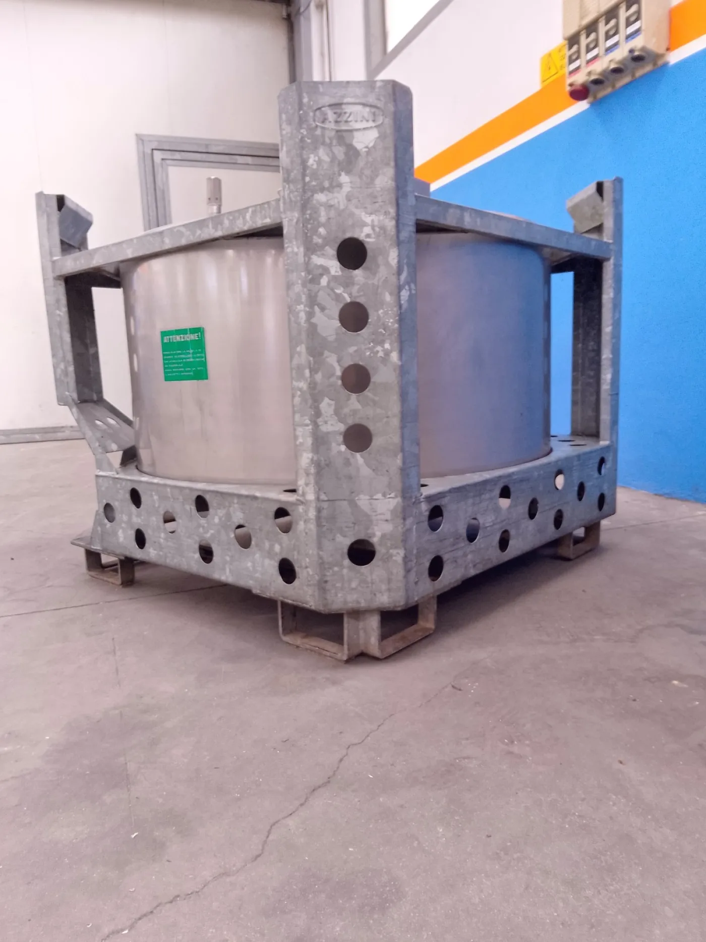 SERBATOIO CON PALLET – AZZINI – MOD. 565 LT - 2