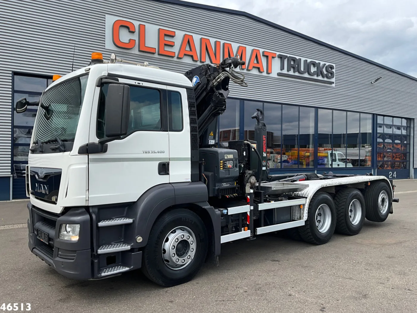 MAN TGS 35.400 8x4 Euro 6 Hiab 18 Tonmeter laadkraan Just 142.960 km! - 2