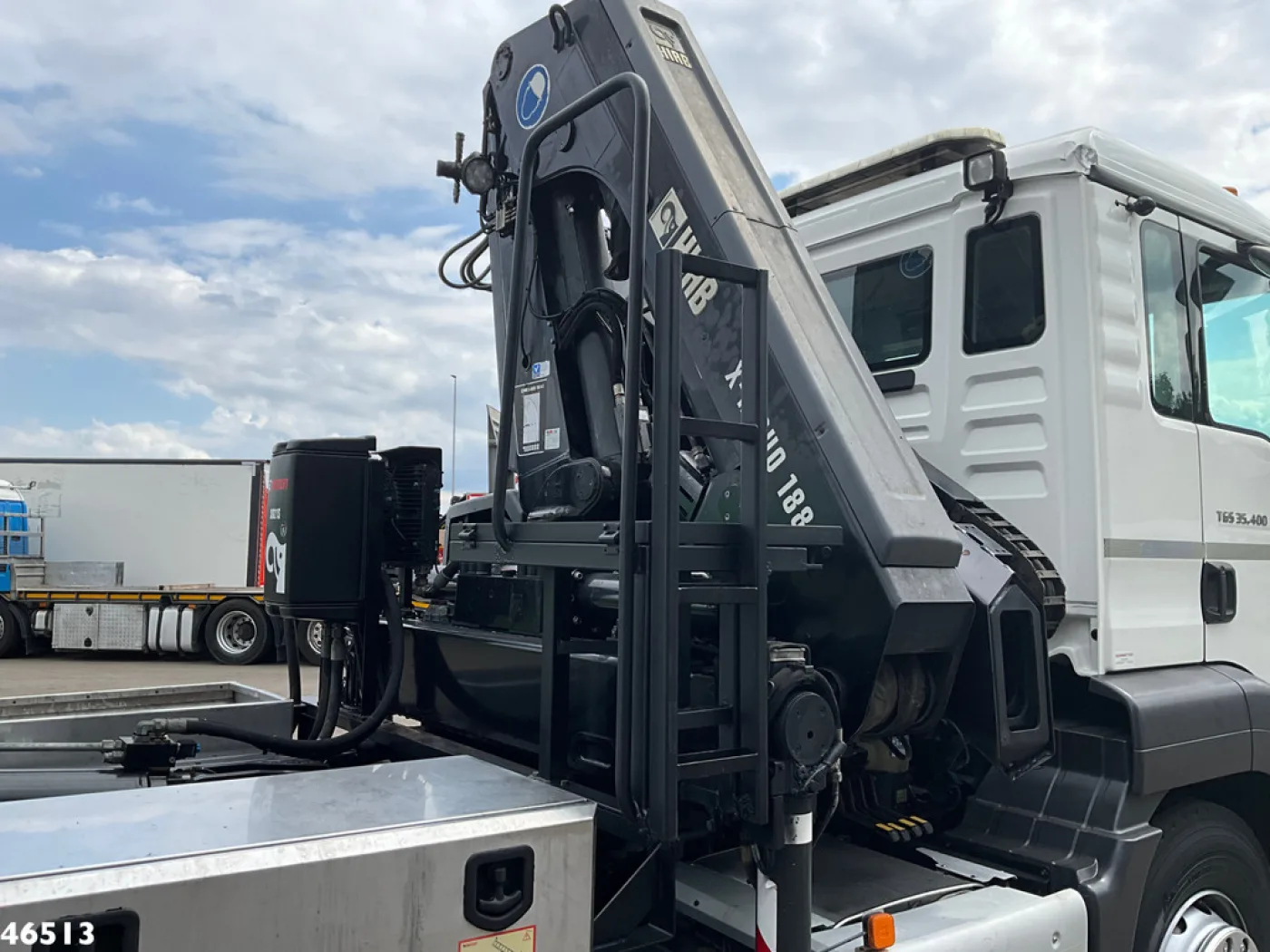 MAN TGS 35.400 8x4 Euro 6 Hiab 18 Tonmeter laadkraan Just 142.960 km! - 7