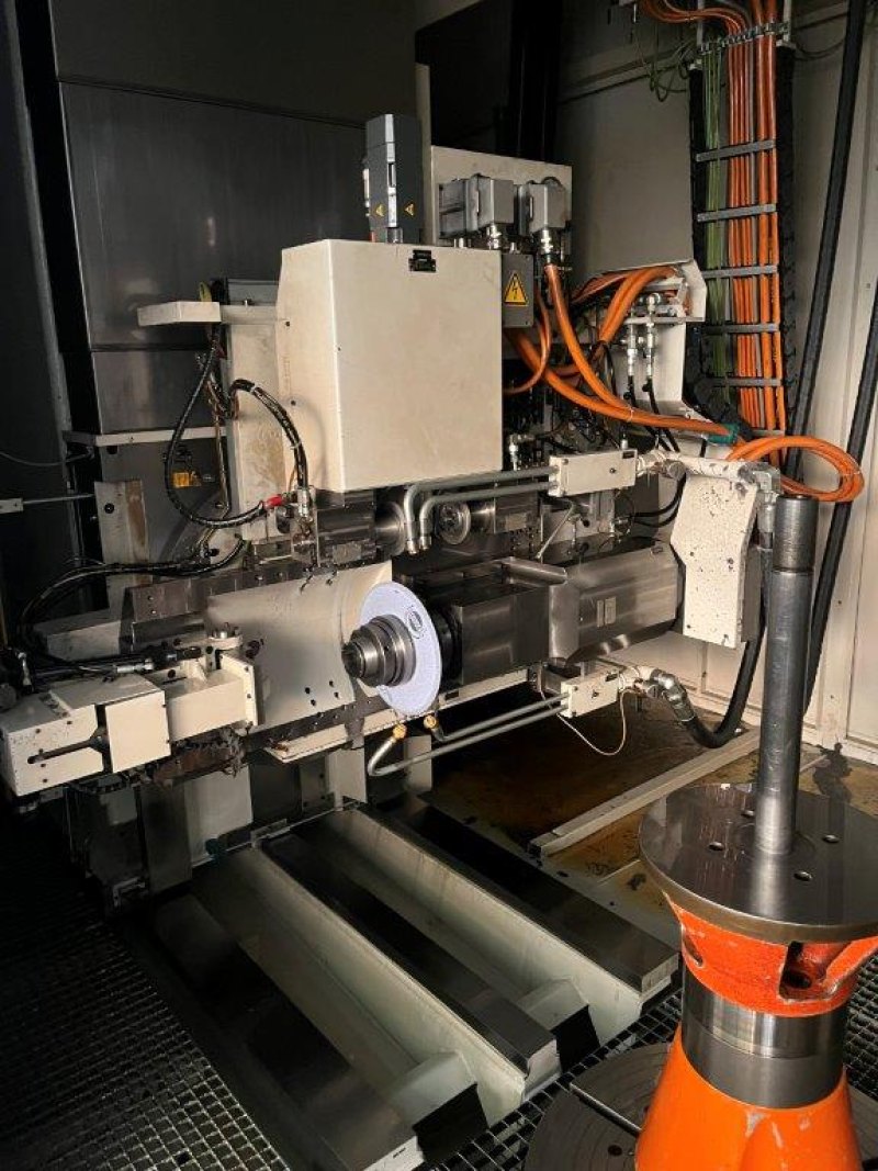 CNC Gear Grinding Machine – GLEASON PFAUTER P800G