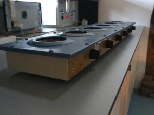 149- Used multi (extraction) heating mantle with six recesses - Electrothermal EME6