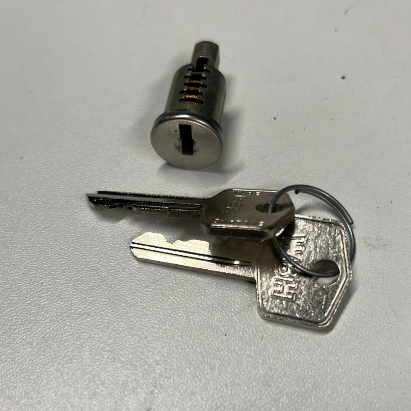 Deurslotcilinder met 2 sleutels