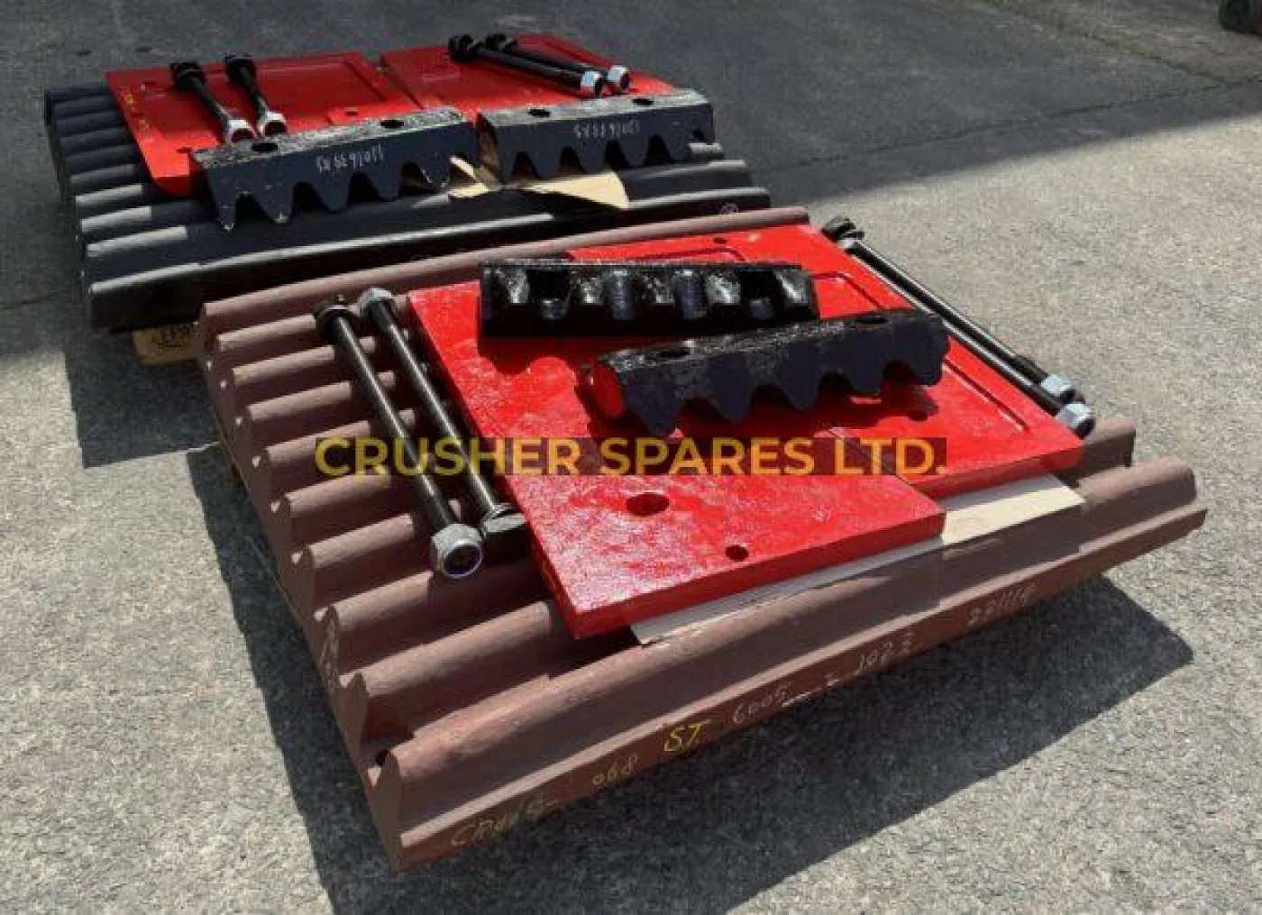 CR005-053-001 | CR005-054-001 | Lower Cheek Plates | - 1