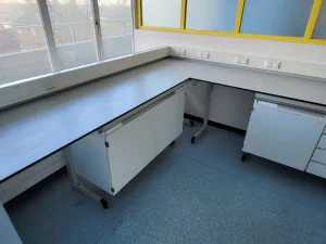 2030 - Used S+B L-shaped Laboratory wall table (610/262 cm)