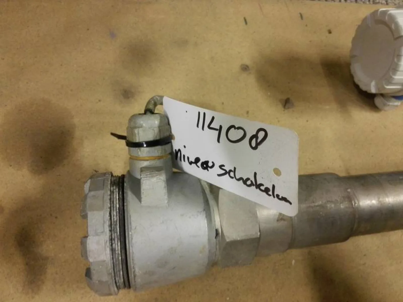 Level switch - 1