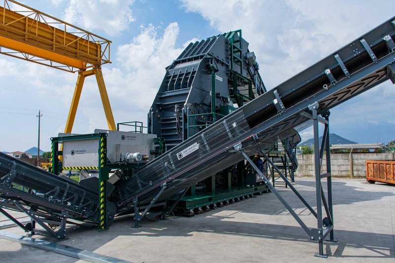 Panizzolo Mega 735 Stationary Hammer Mill.