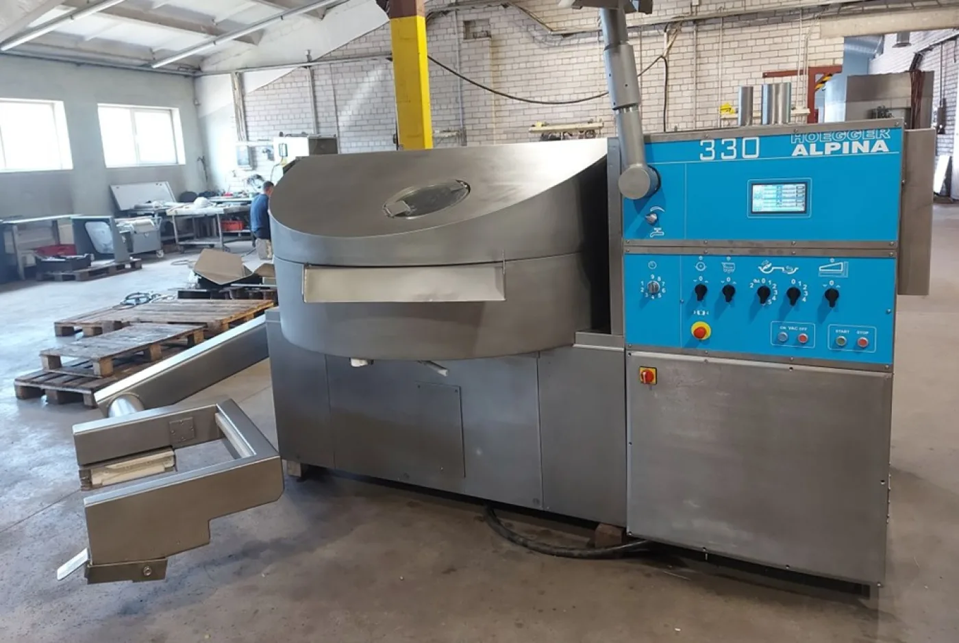 Alpina 330ltr Vacuum Bowl Chopper - 1