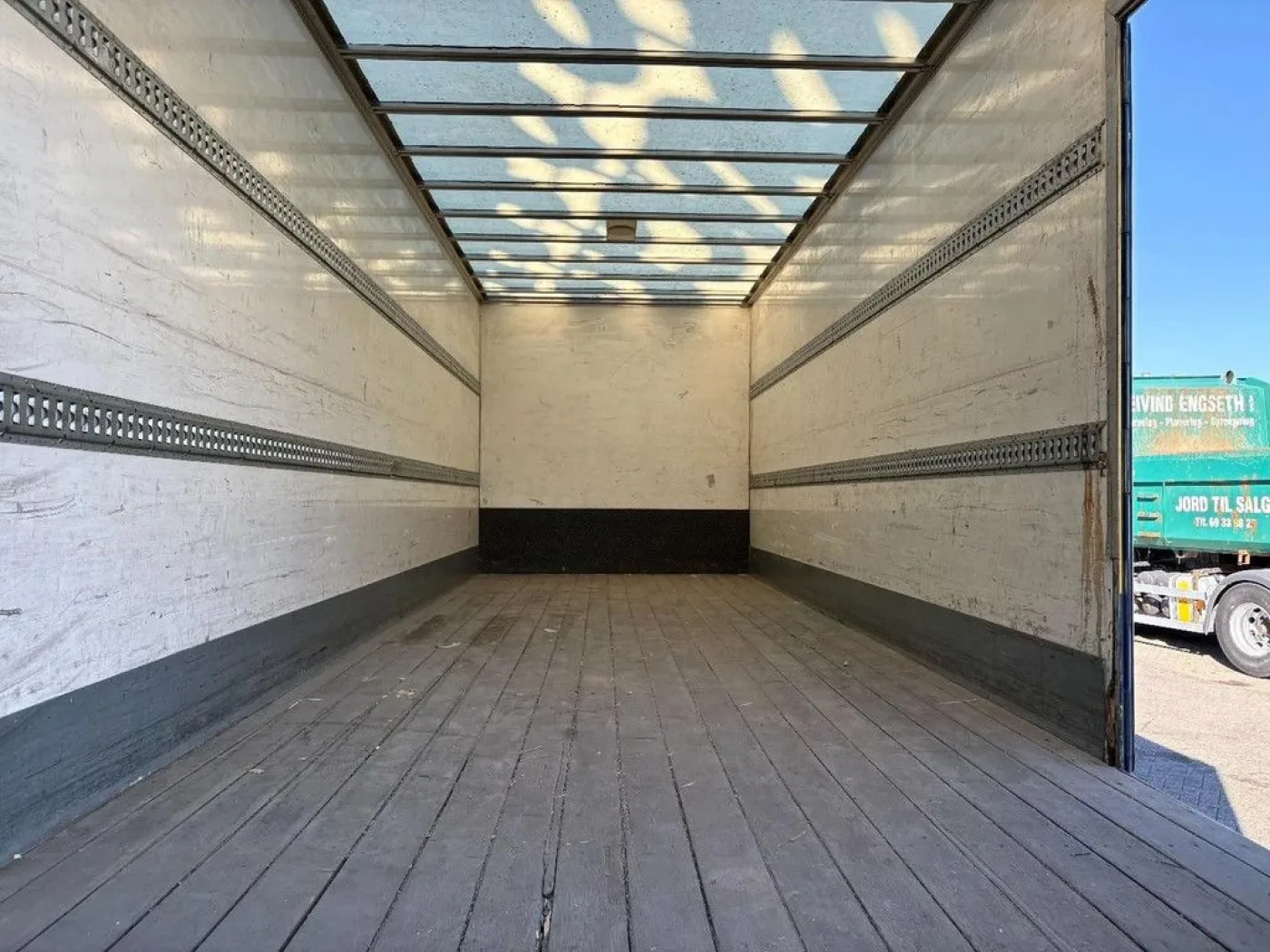 DAF Lf 220 + Euro 6 + Lift + 6 Cyl + 12T - 6