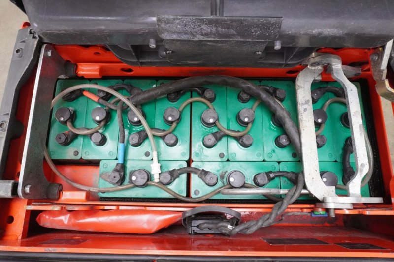 Hochhubwagen Linde D 12 HP AP 133 (2021)