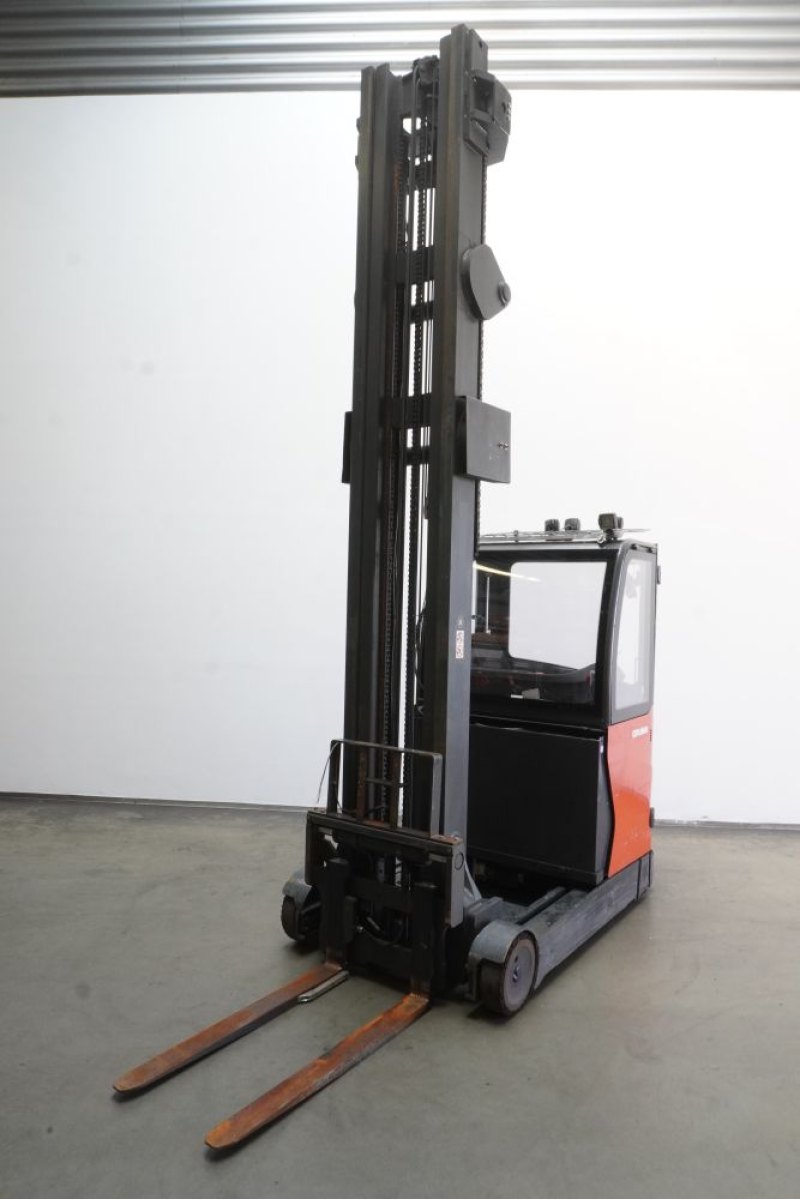 Schubmaststapler Linde R 20 HD 1120 (2022)