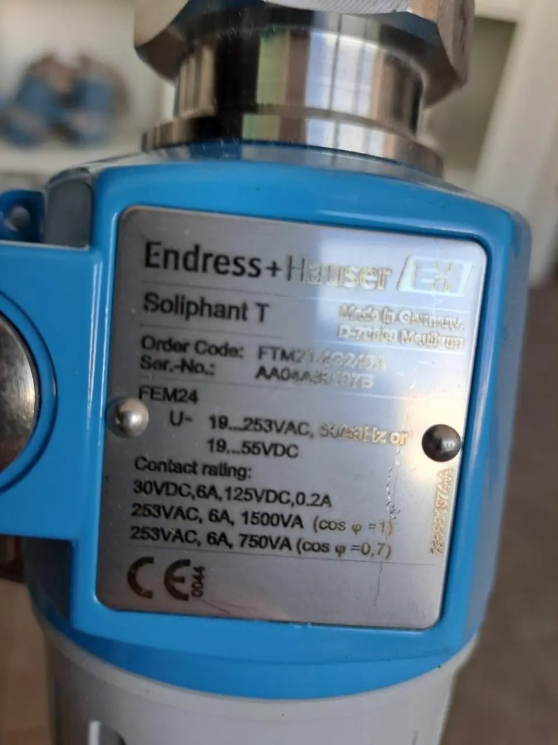 ONE VIBRATION POINT LEVEL SENSOR FOR SOLIDS ATEX ENDRESS+HAUSER SOLIPHANT T FTM21