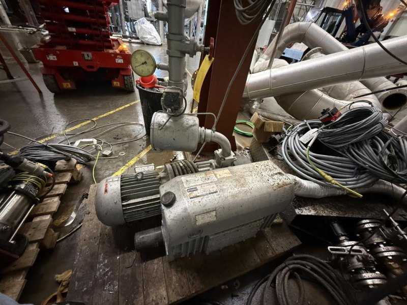 Busch Vacuum Pump Assembly