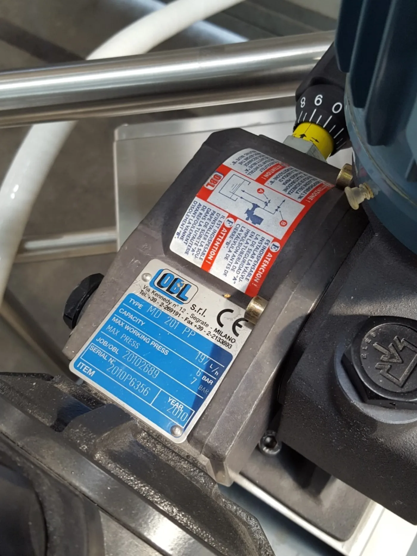 SERBATOIO CON POMPA DI DOSAGGIO – OBL – MOD. MD 201 PP - 8
