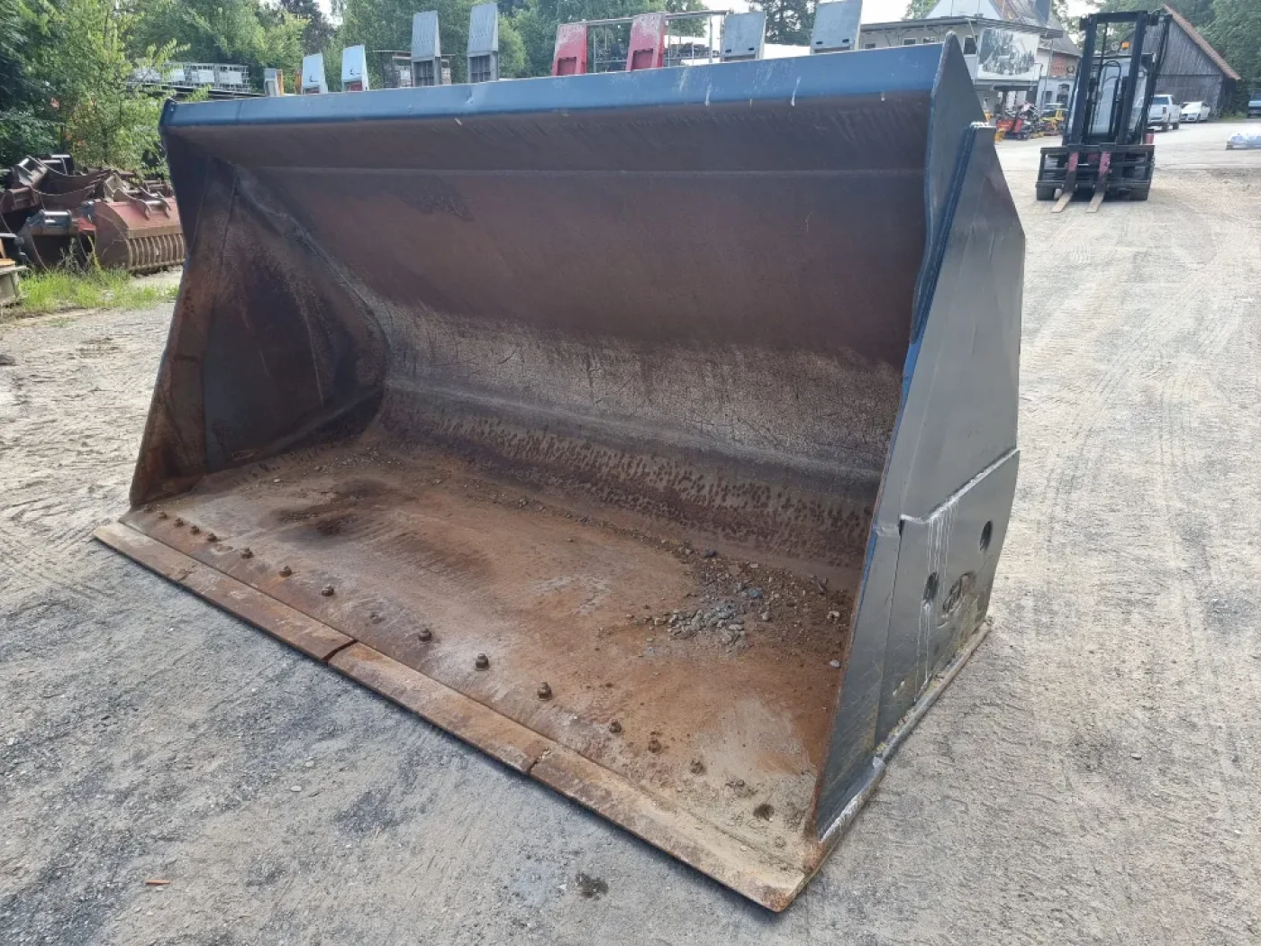 Schaufel 6 m³ mit Schnellwechsler Volvo L150-220 - für Komatsu WA 480 - 2