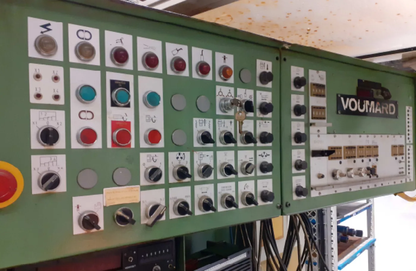 Internal Grinding Machine – VOUMARD 251 X4 Y/550 - 2