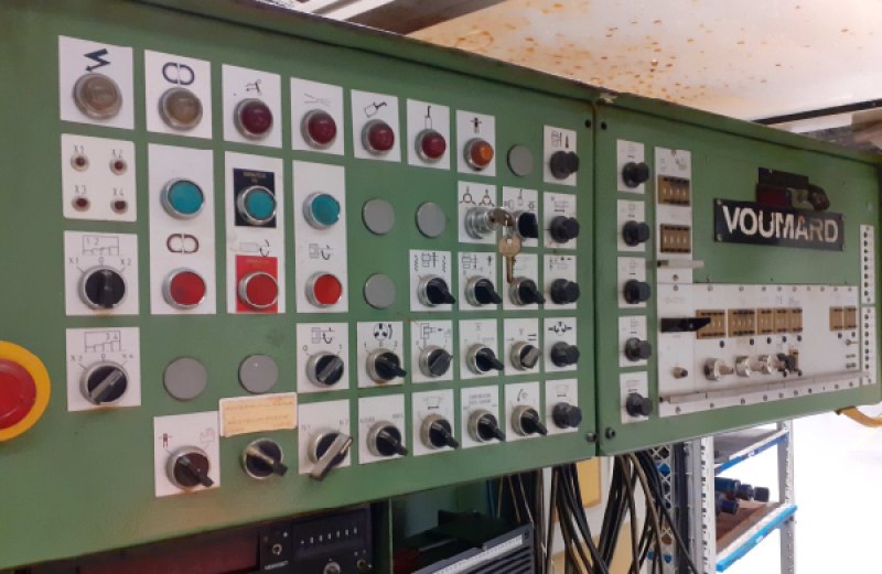 Internal Grinding Machine – VOUMARD 251 X4 Y/550