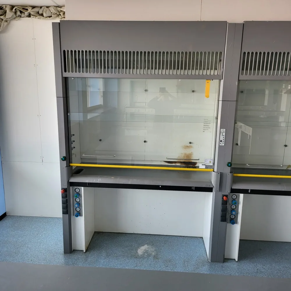 2081 - Used S+B Fumehood (180cm)