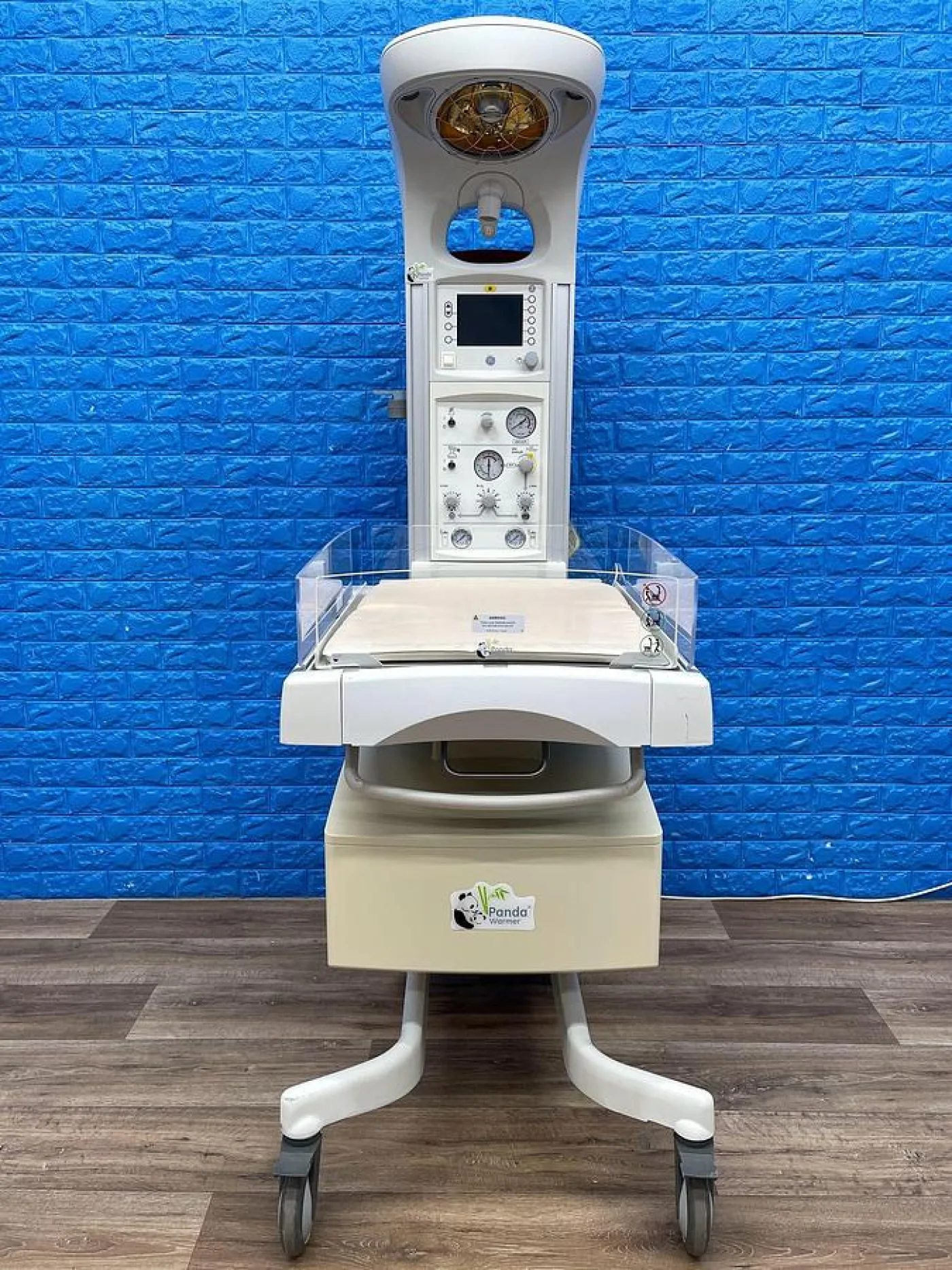 GE Panda Incubator YOM: 2010 - 2