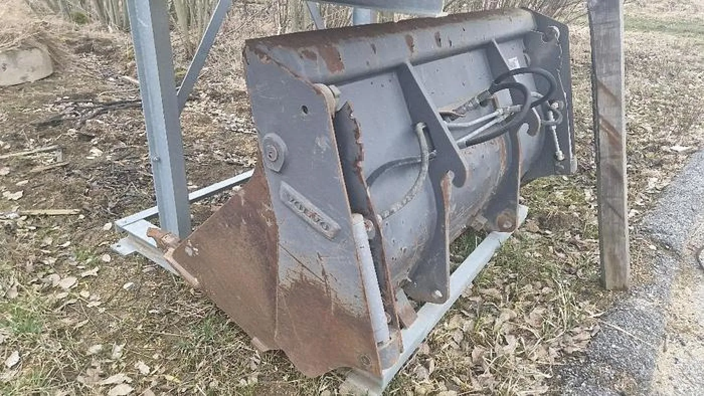 Volvo 4in1 Klappschaufel, Passend zu Volvo L25 180cm - 4
