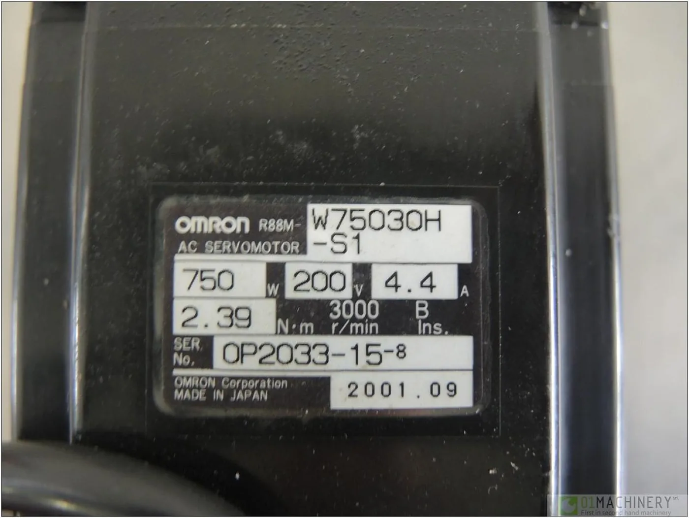 2001 OMRON R88M-W75030H-S1 AI1565 - 6