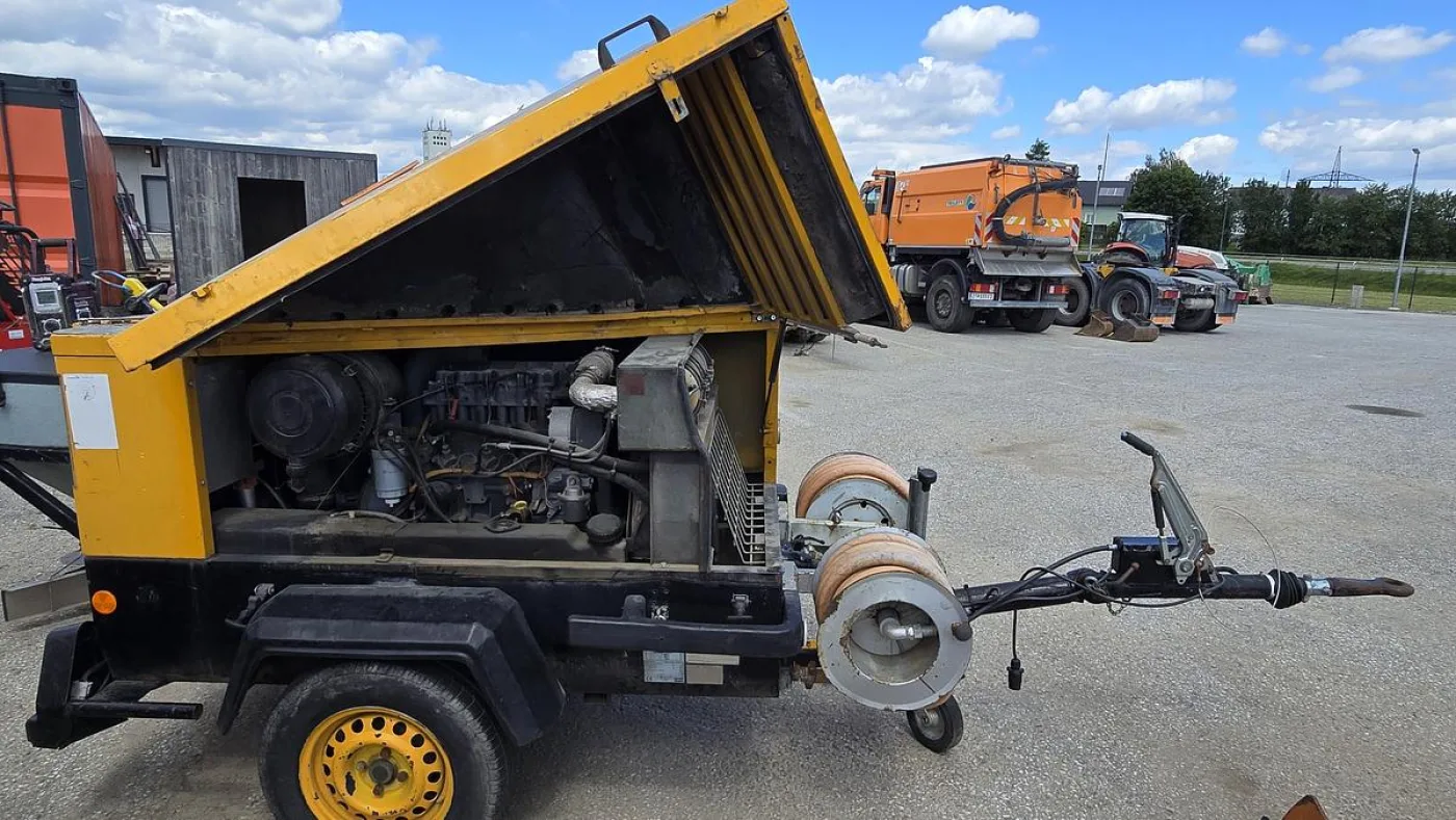 2000 Atlas Copco XAS 76 Dd - 4