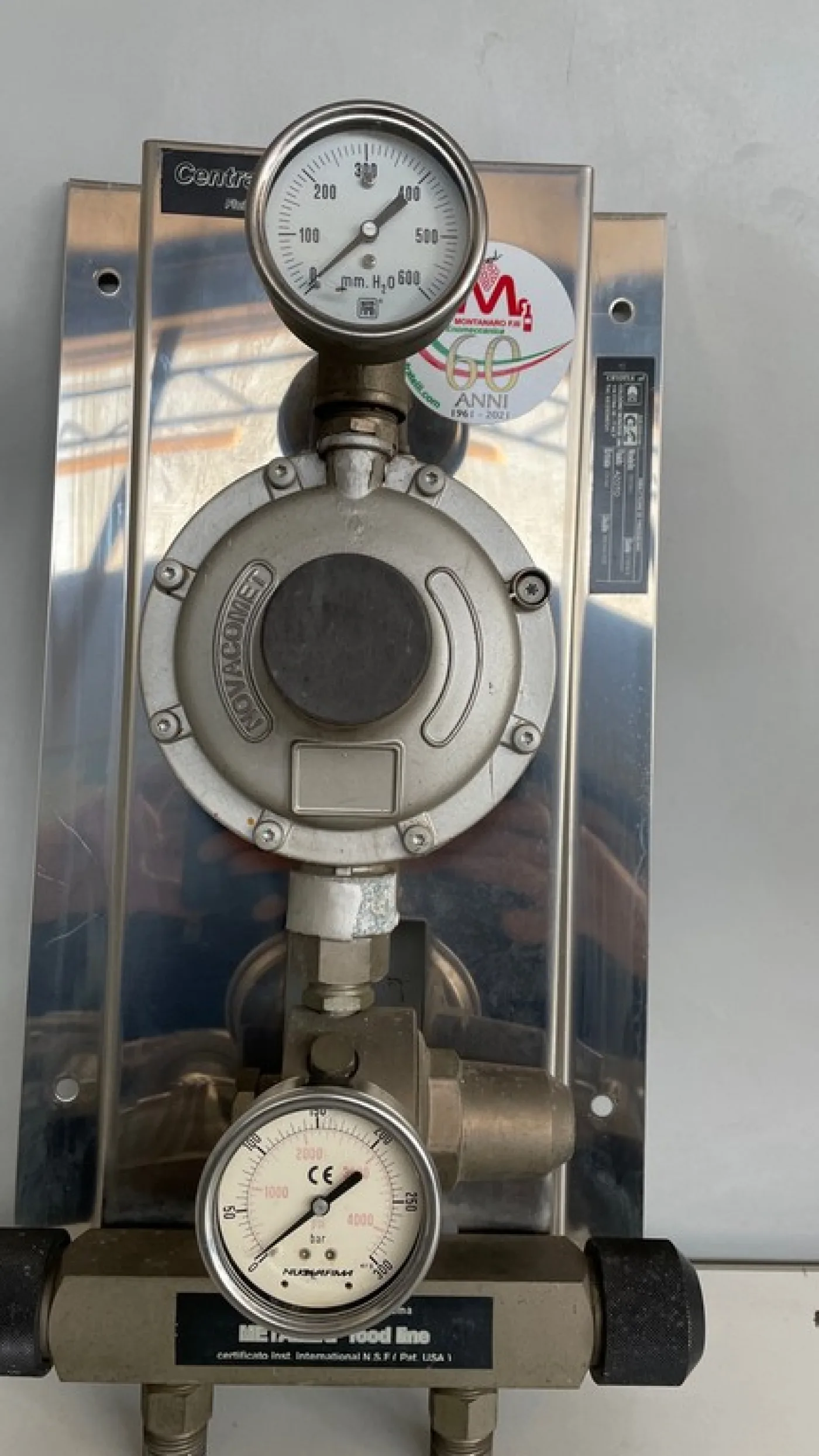DOUBLE STAGE NITROGEN GAS DISTRIBUTION UNIT COMPLETE WITH MANIFOLD FOR CONNECTION TO THE TANKS, SECOND-HAND EQUIPMENT - 5