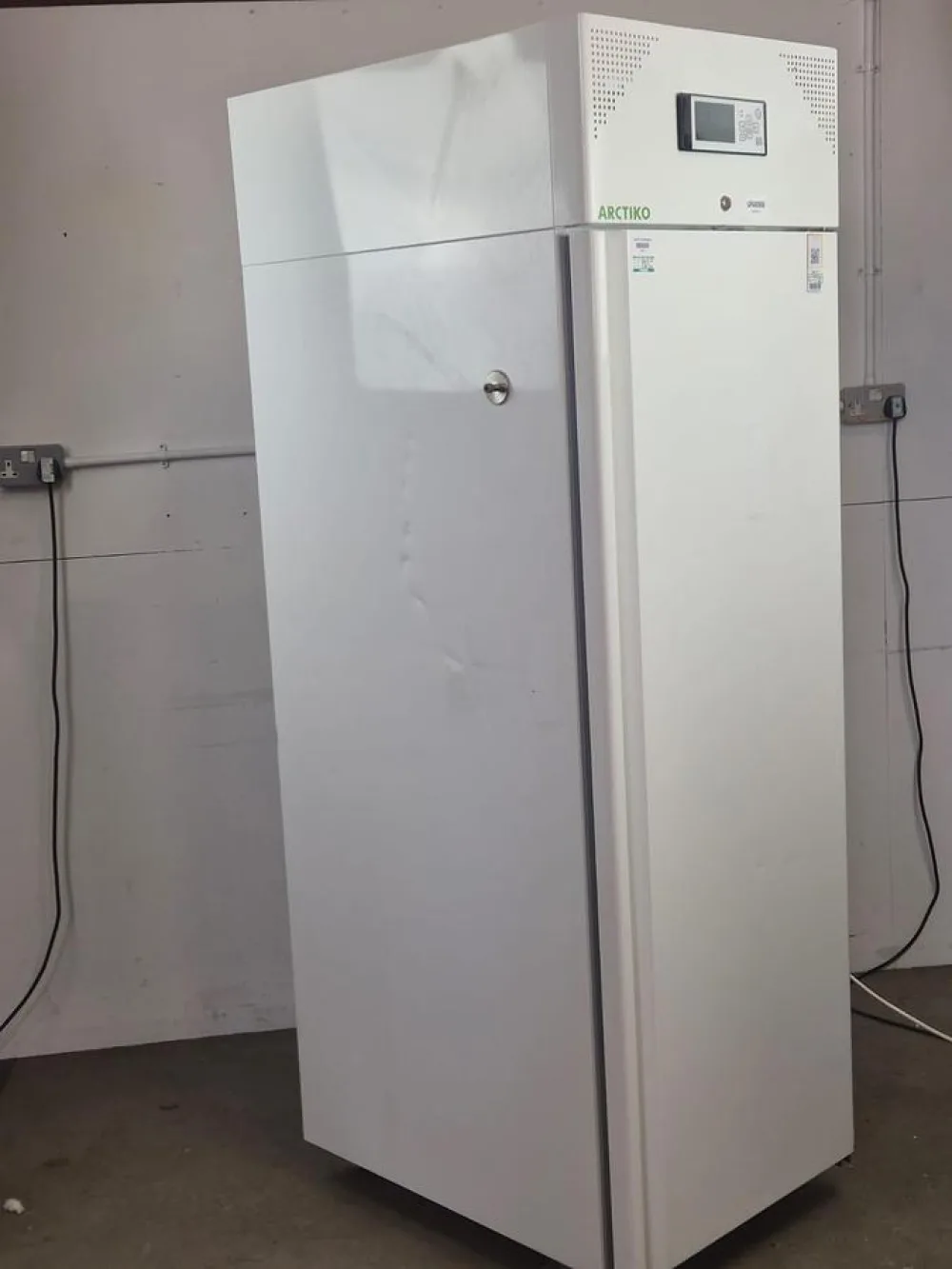 ARTiKO LR500 Refrigerator