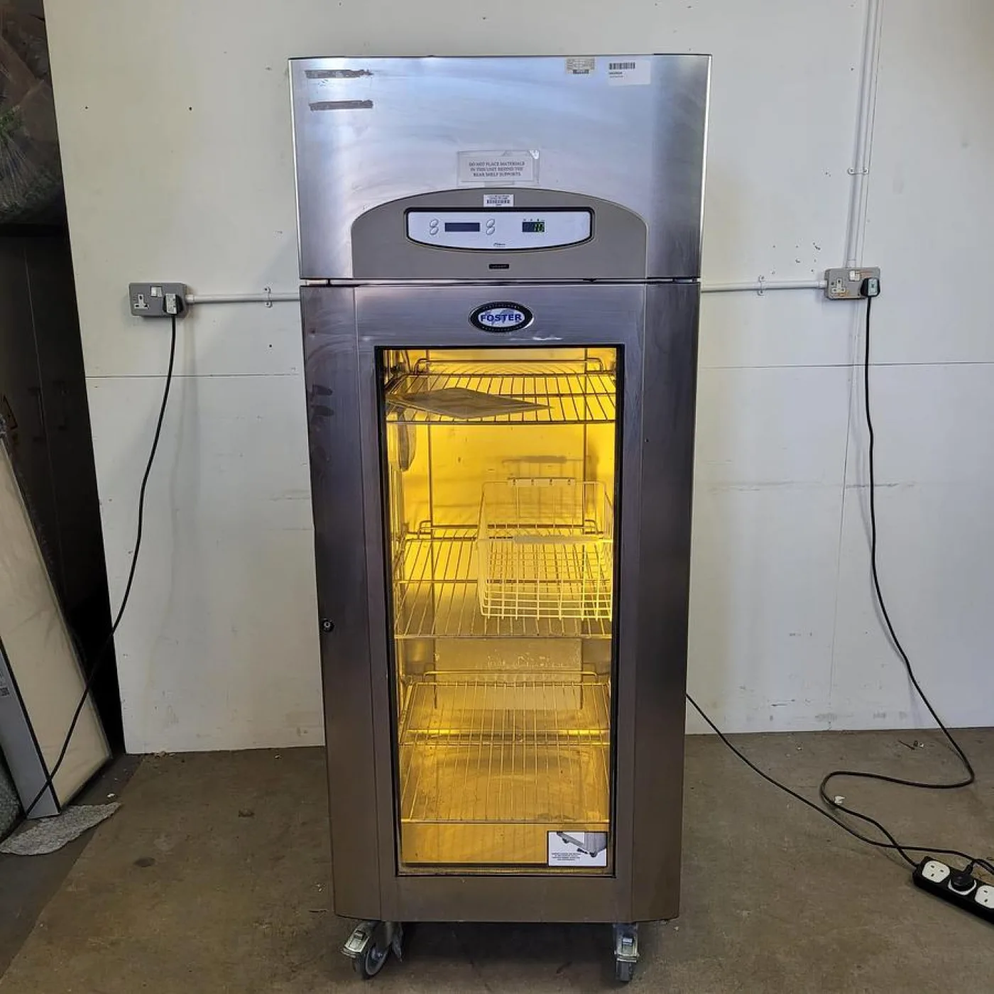 Foster R134A Refrigerator - 1