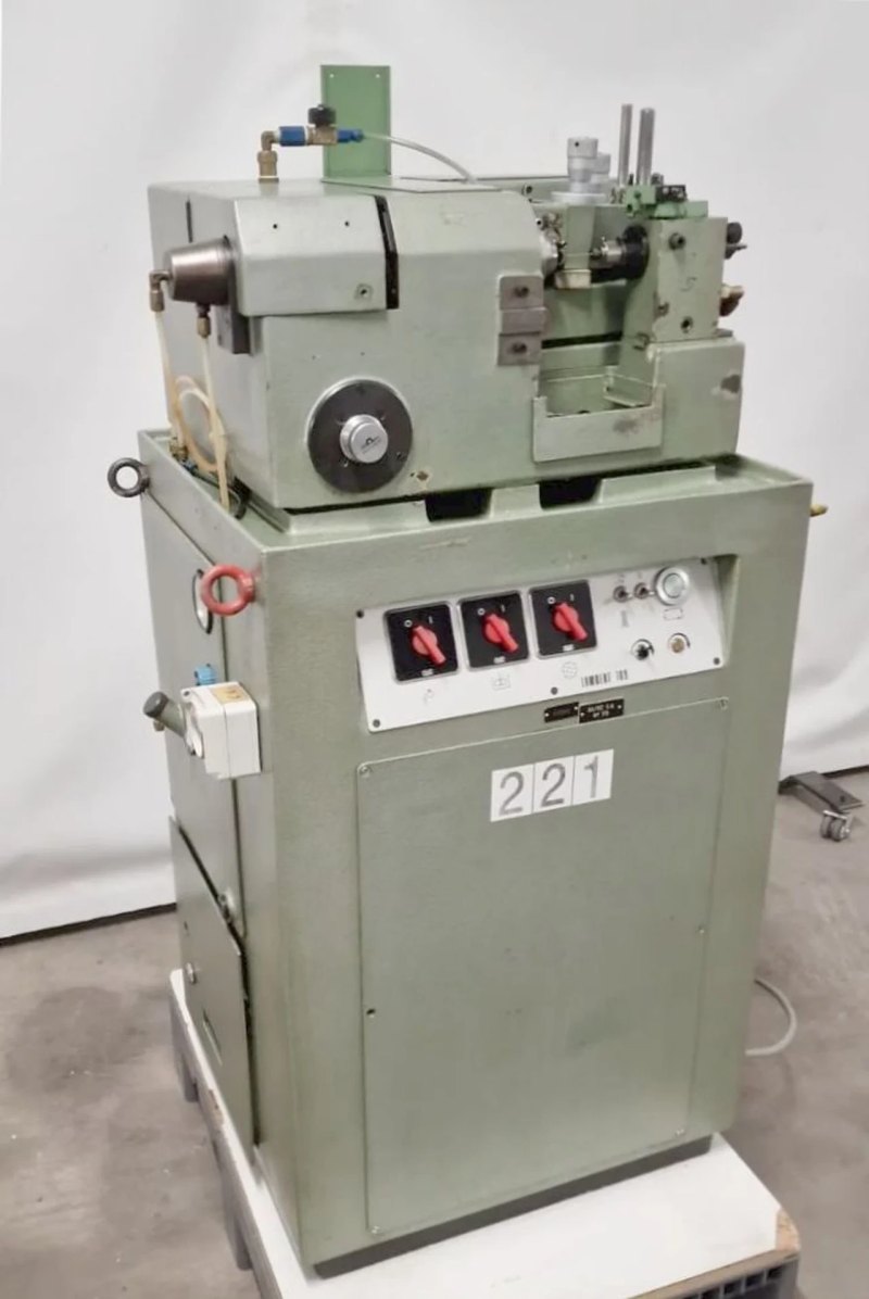 022749 - LAMBERT 109