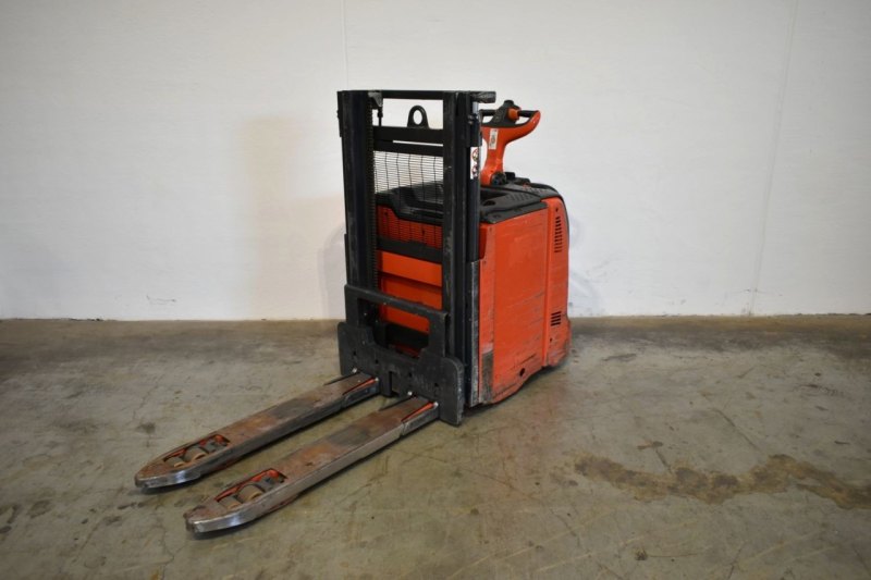 Hochhubwagen Linde D 14 AP 133 (2020)