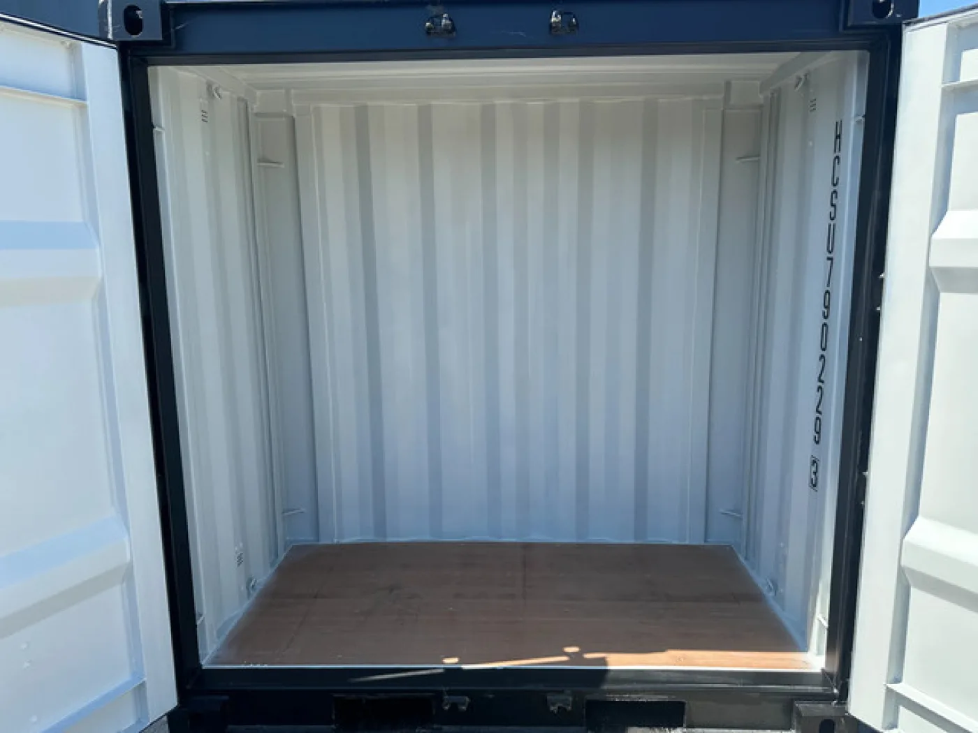 NEW 4FT DV container / RAL 9005 (black) / 4x available - 2