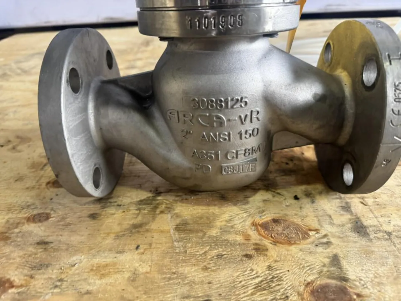 2023 ARCA Regler GmbH / Siemens Pneumatic Globe Control Valve Assembly with Smart Positioner - 2