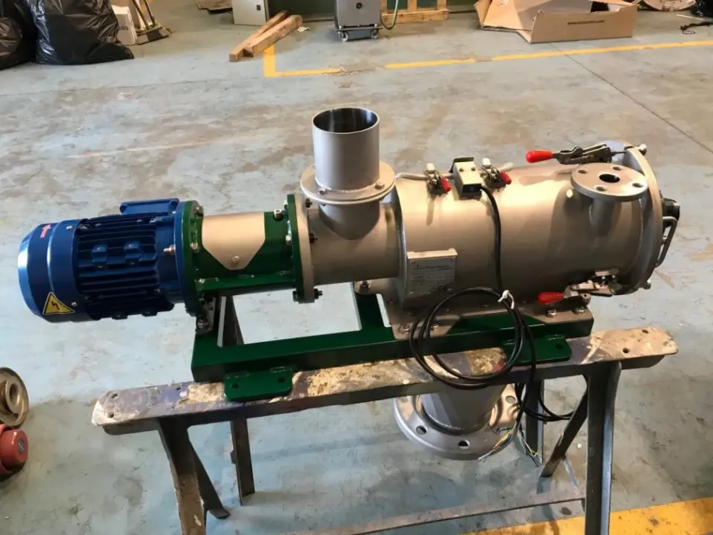 NEW TCS250 STAINLESS STEEL SIEVER - 7