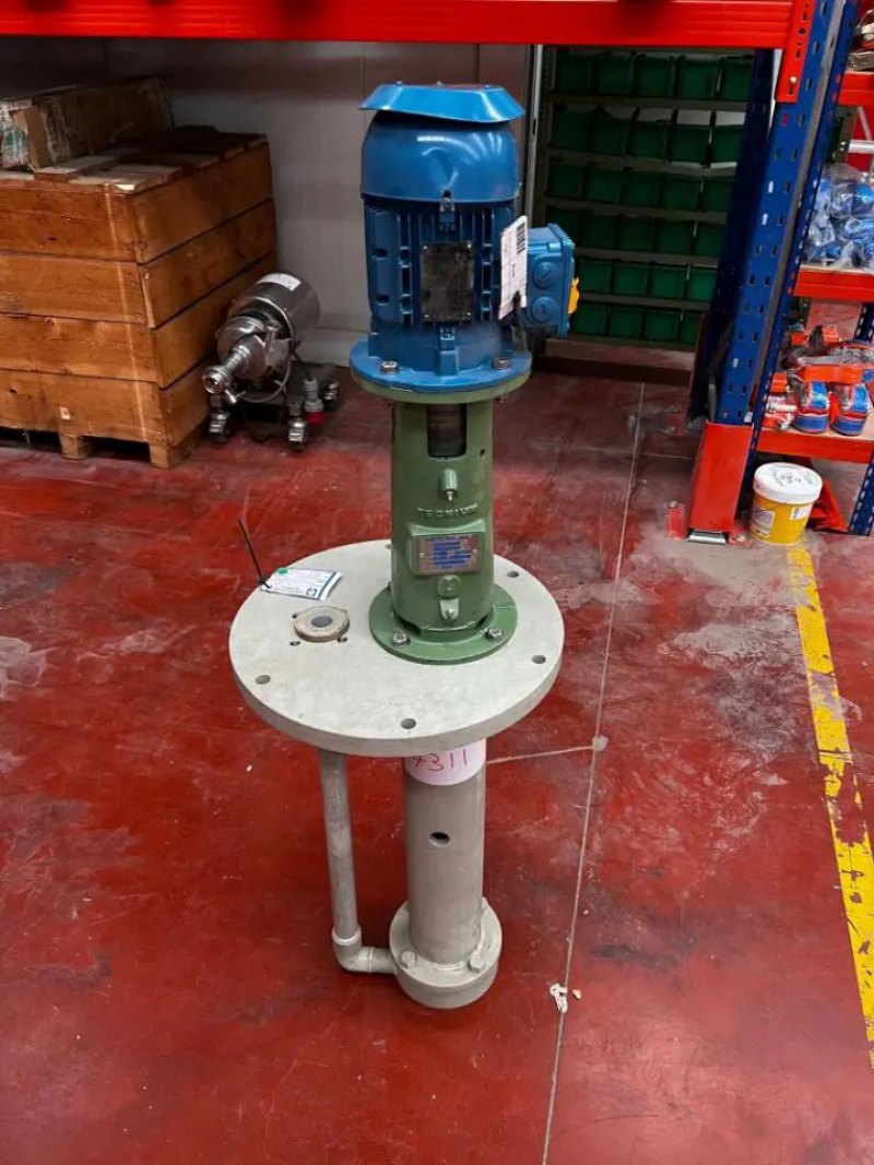USED TECNIUM BAS KK 2.06 VERTICAL CENTRIFUGAL PUMP