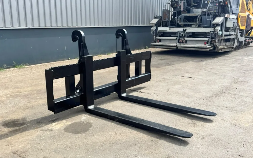 Pallet forks L150-L220 Mech 11 Ton 2400/1600mm