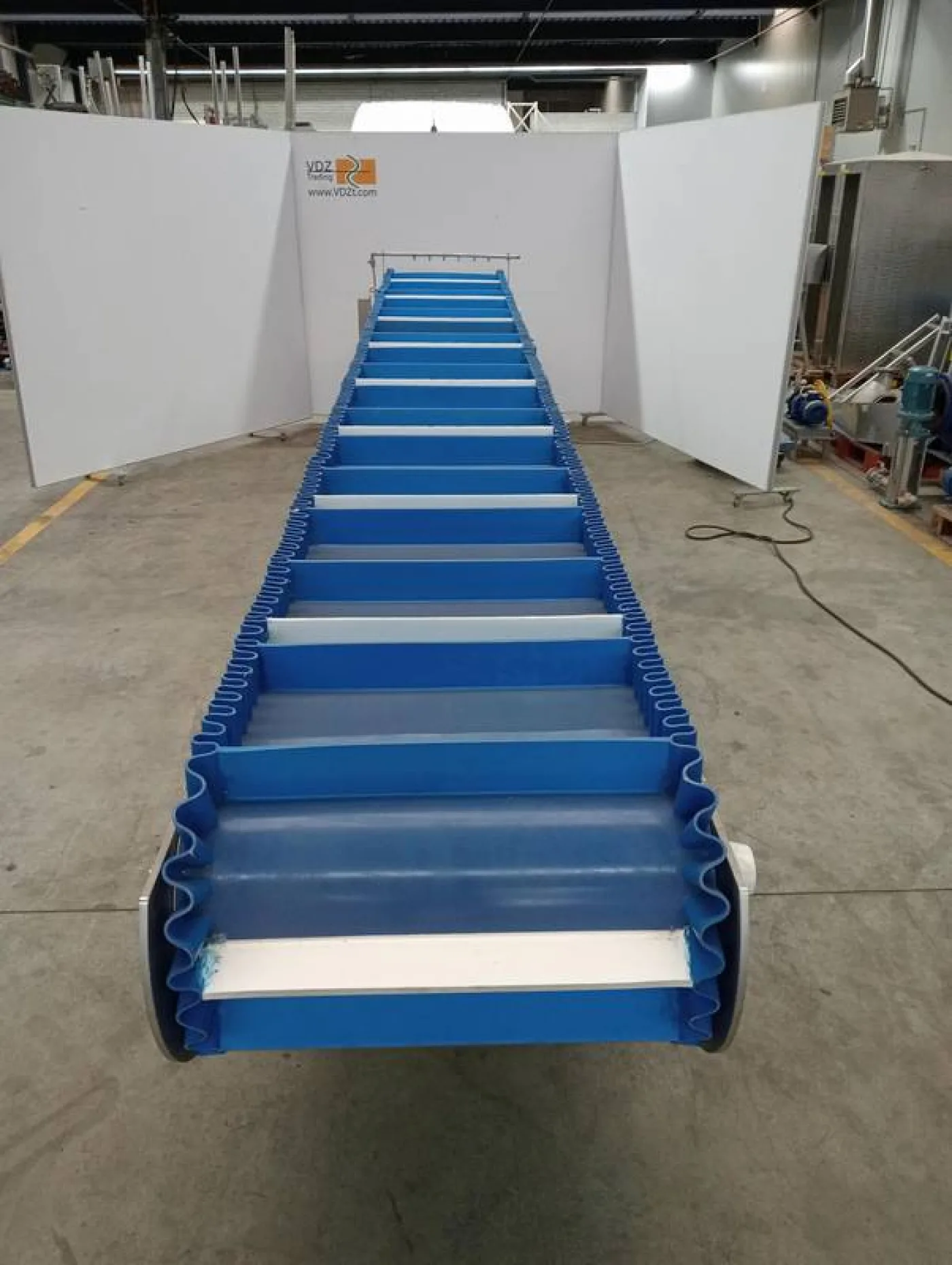 Paunch conveyor - 1