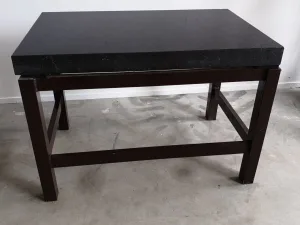 1514-Used laboratory weighing table, granite top