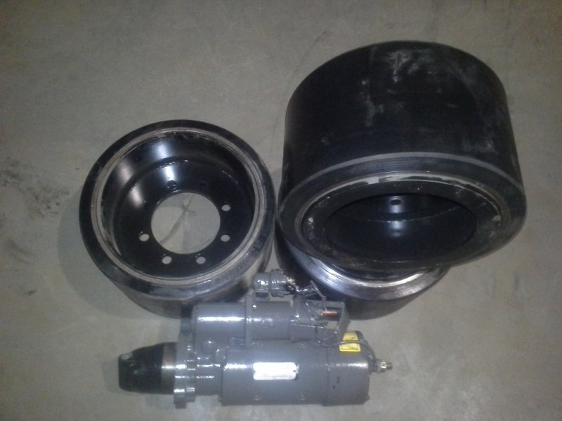 Challenger MT700 and MT800 Starter motor