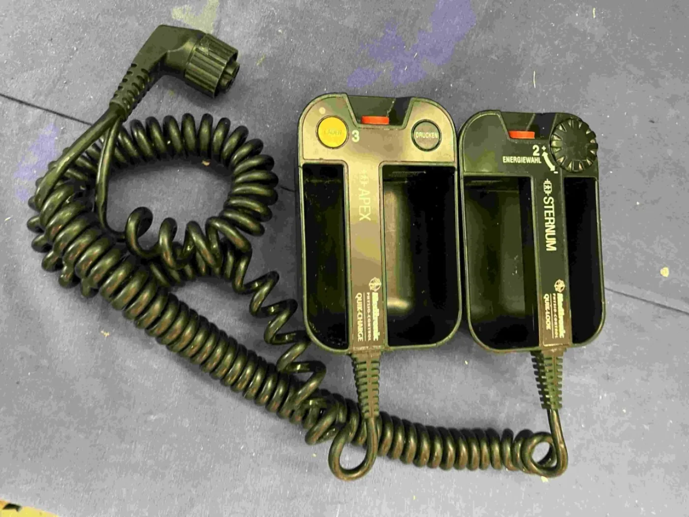 Lifepak 12 paddles (Gebraucht, sehr gut) - 5