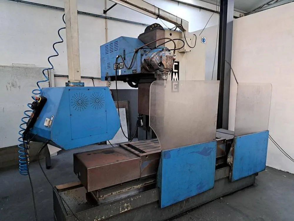 Fresadora CME BF01