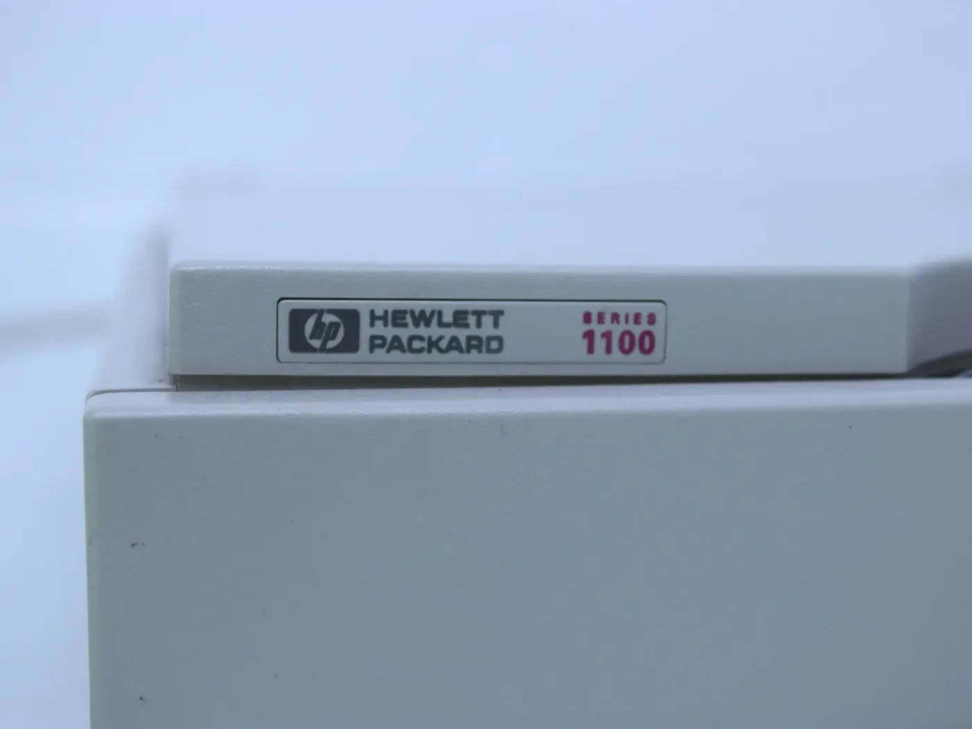 HP Agilent G1322A Degasser 1100 Series - 4