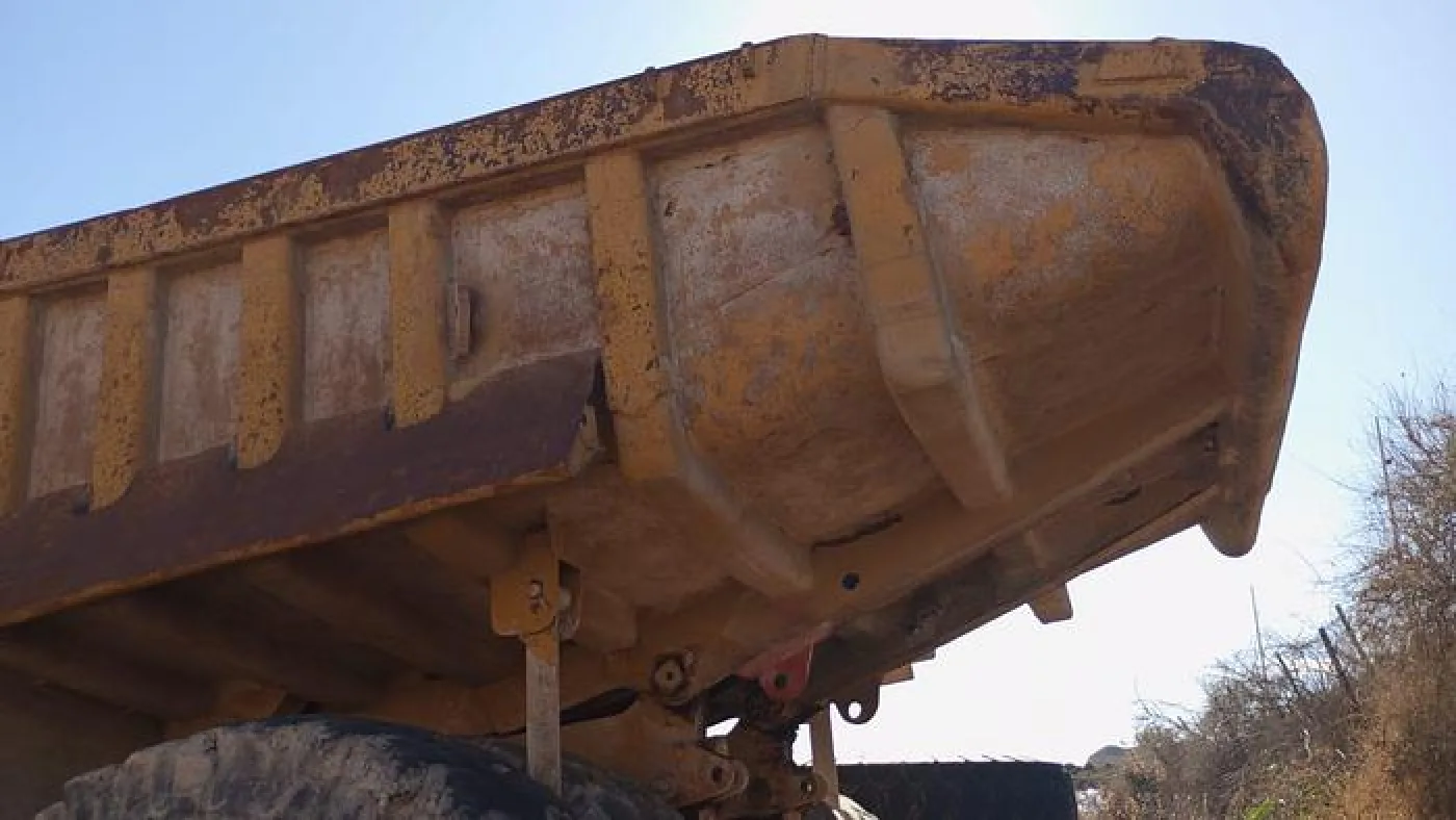 CATERPILLAR Dumper LKW CAT 773 B - 6