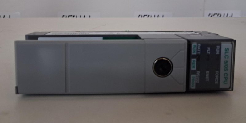 Allen-Bradley SLC 5/05 CPU Processor Module