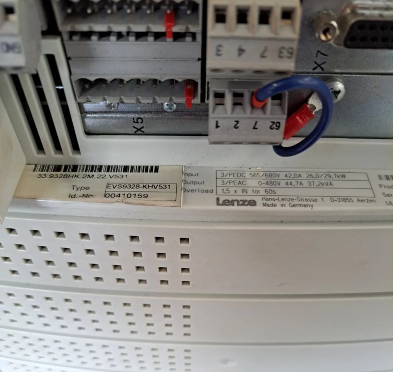 KUKA / Lenze 00-103-118 EVS 9328