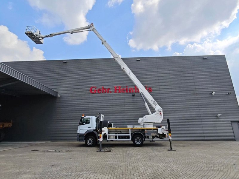 Mercedes-Benz Axor 1833 4x2 Bronto Skylift S32 XDT