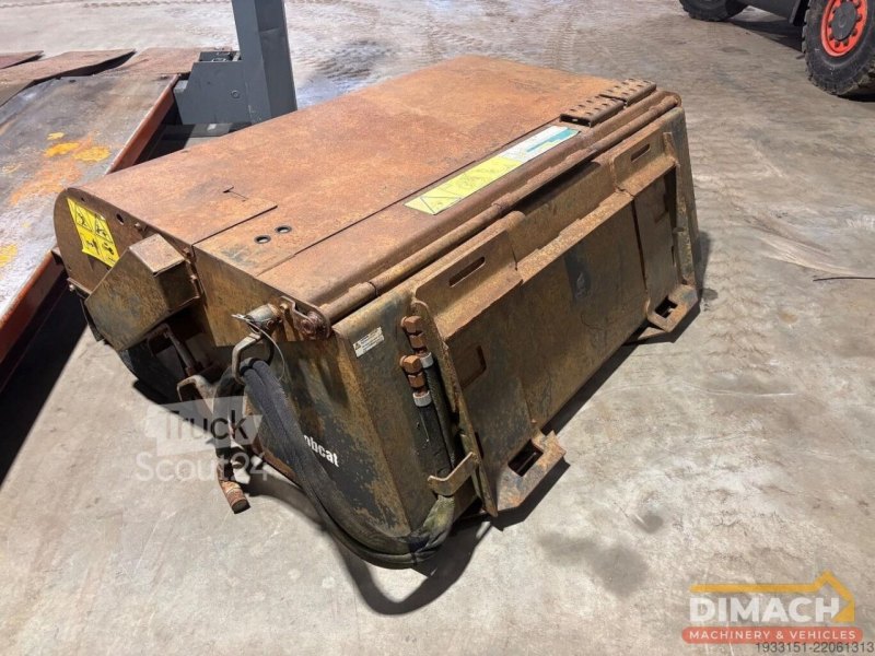 BOBCAT 60 sweeper 155 cm breed - bobcat snelwissel - m...