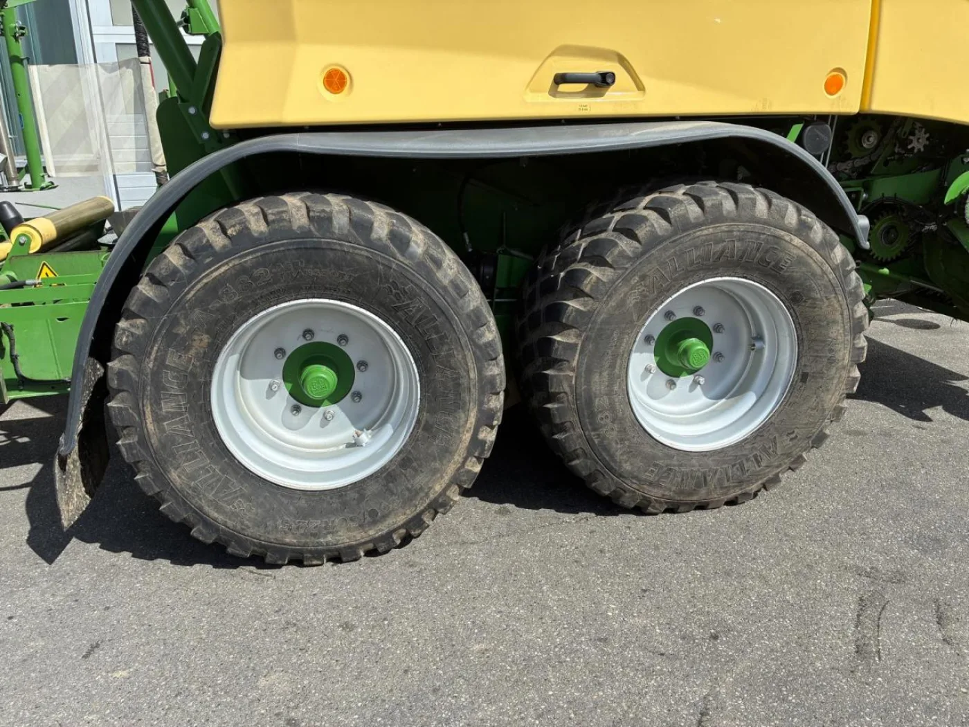 Rundballenpresse Krone COMPRIMA CV 150 XC + - 4